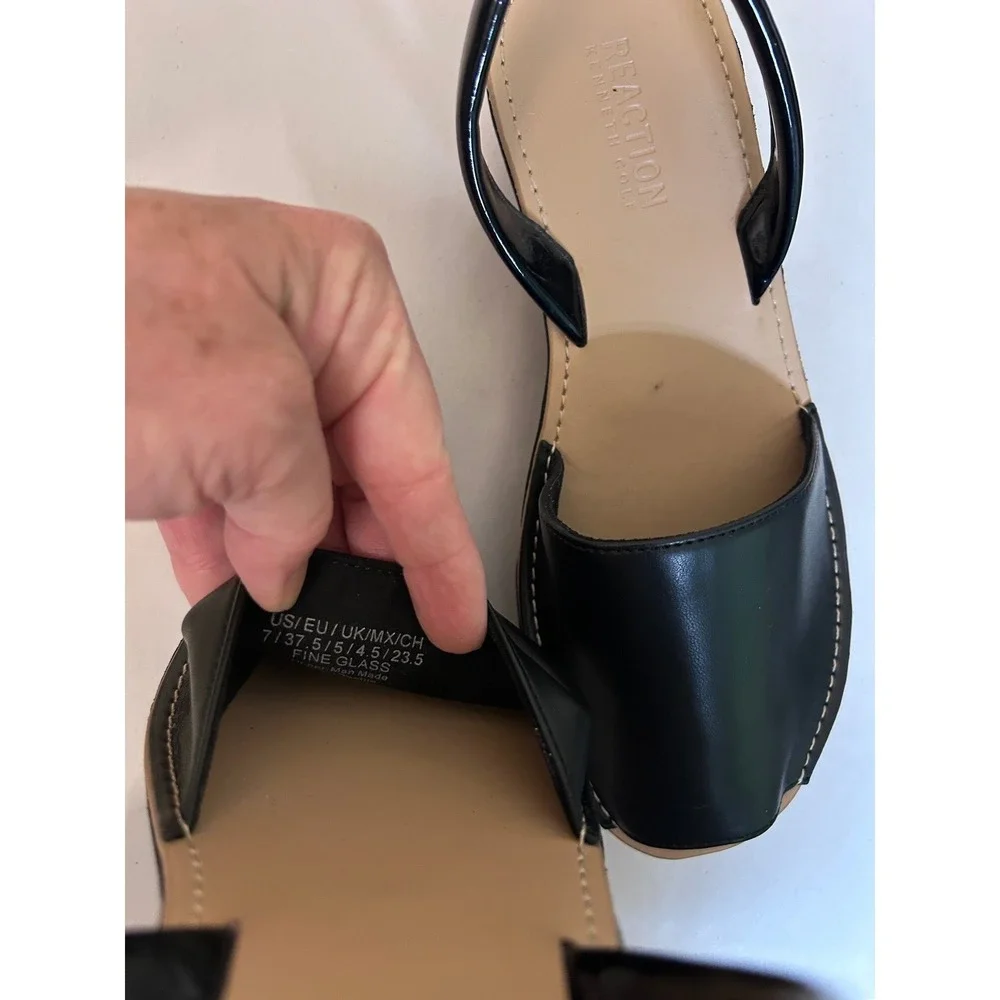 Reaction Kenneth Cole *preloved excellent